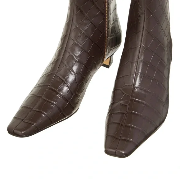 Michael Kors Women’s Cosmo Kitten Heel Bootie- Chocolate Brown Leather- Size 7 - Picture 2 of 11